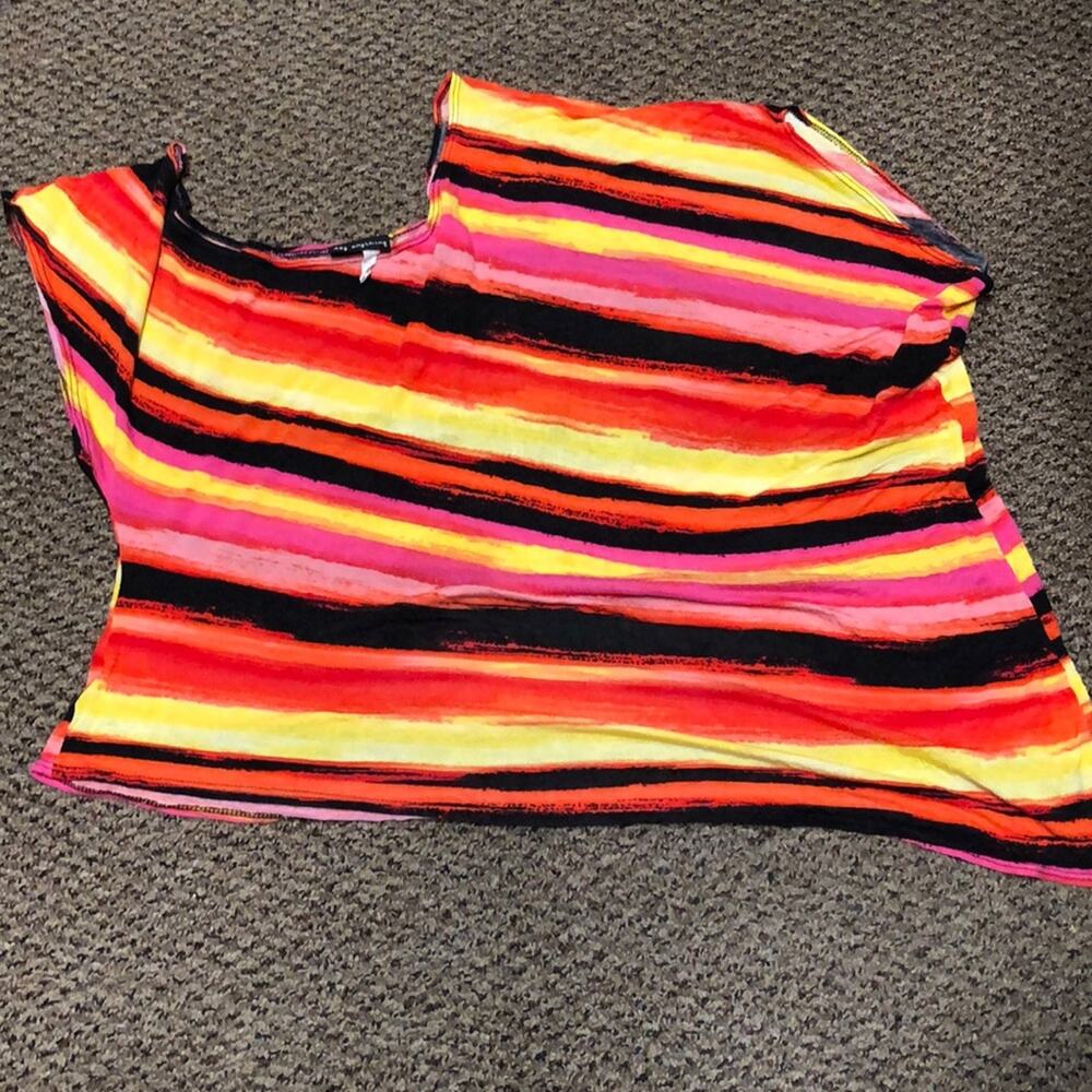 Say Anything Asymmetrical Top Blouse Tee Shirt Size Plus Size 3X - Picture 12 of 12